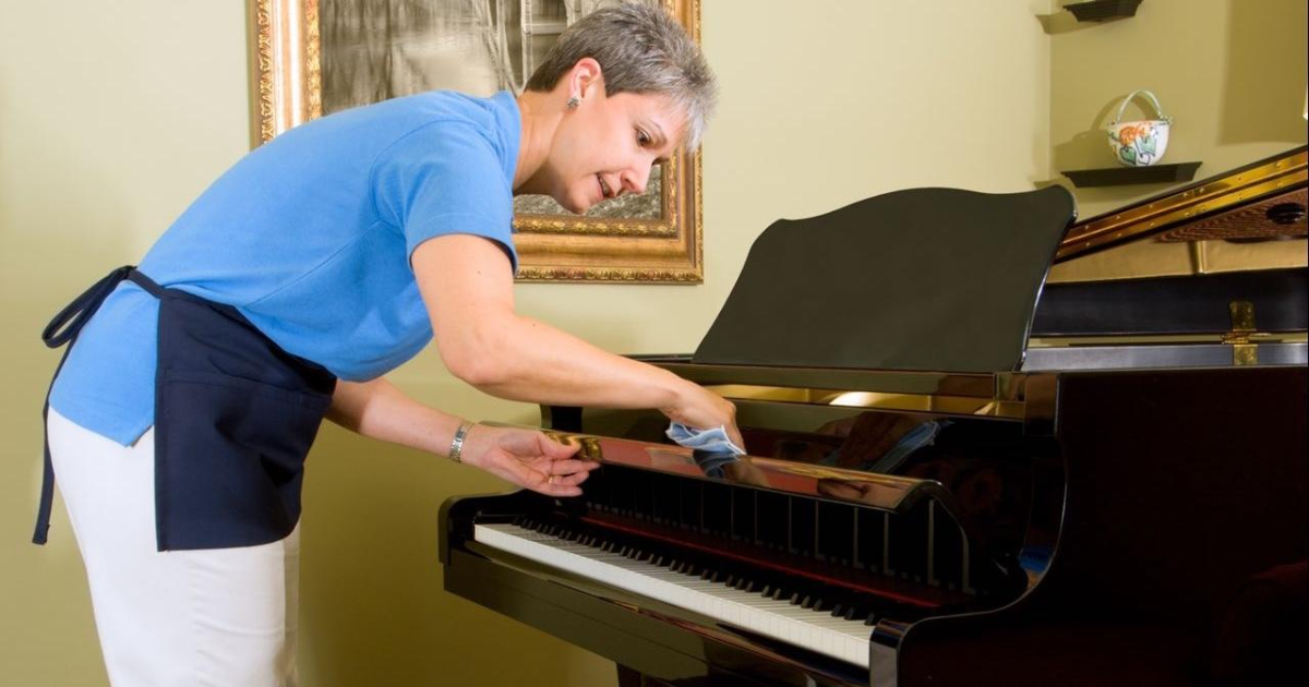 How to Clean Piano Keys: A Step-by-Step Guide to Keeping Your Keys Pristine